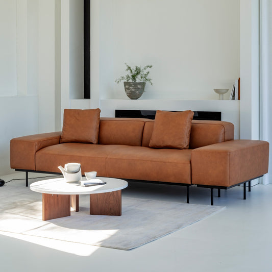 Divine Sofa | Leather
