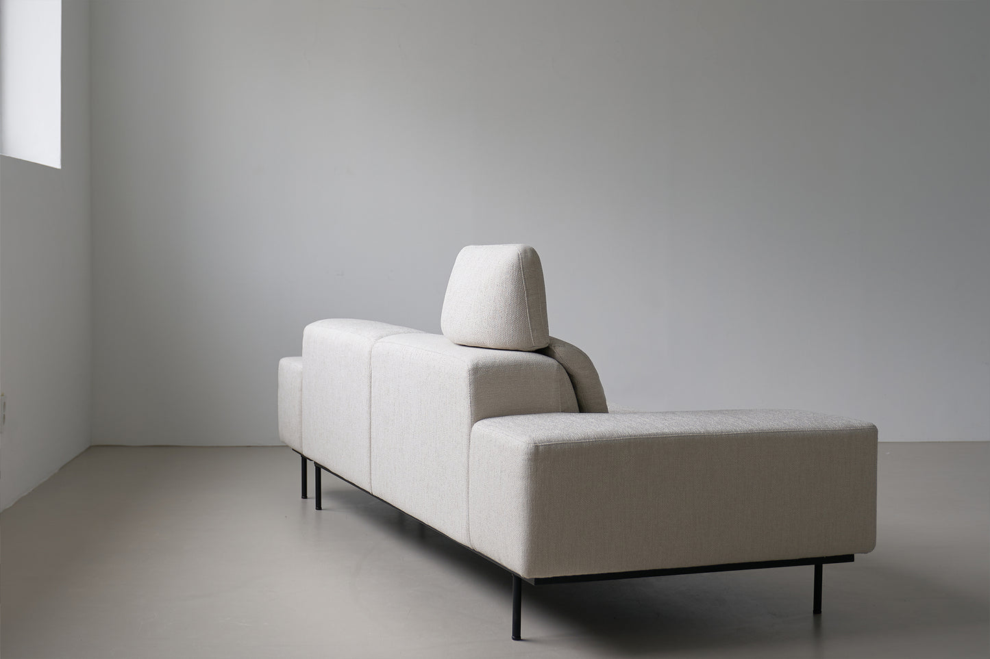 Divine Sofa | Fabric