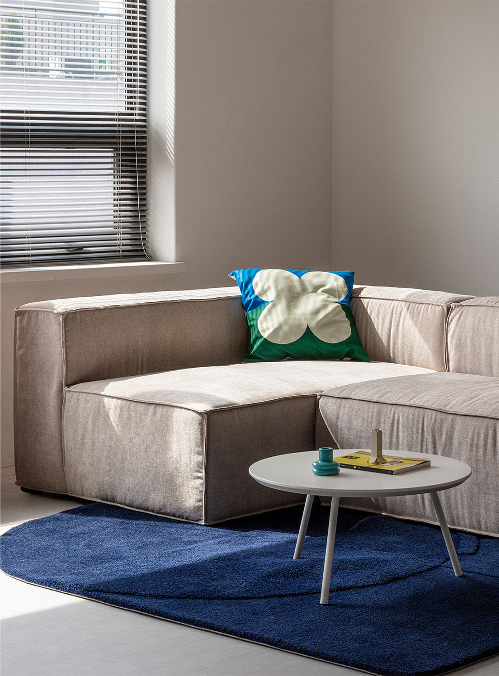 Leve Sofa | Fabric