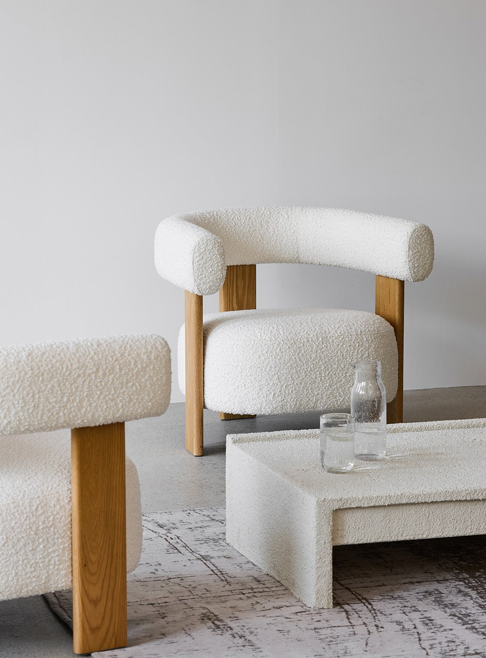 Ink B Lounge Chair