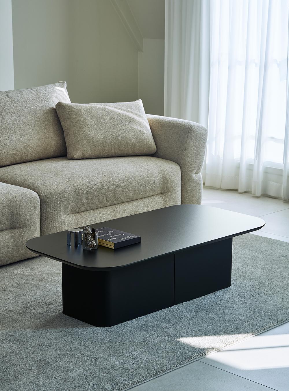 Vaso Sofa Table
