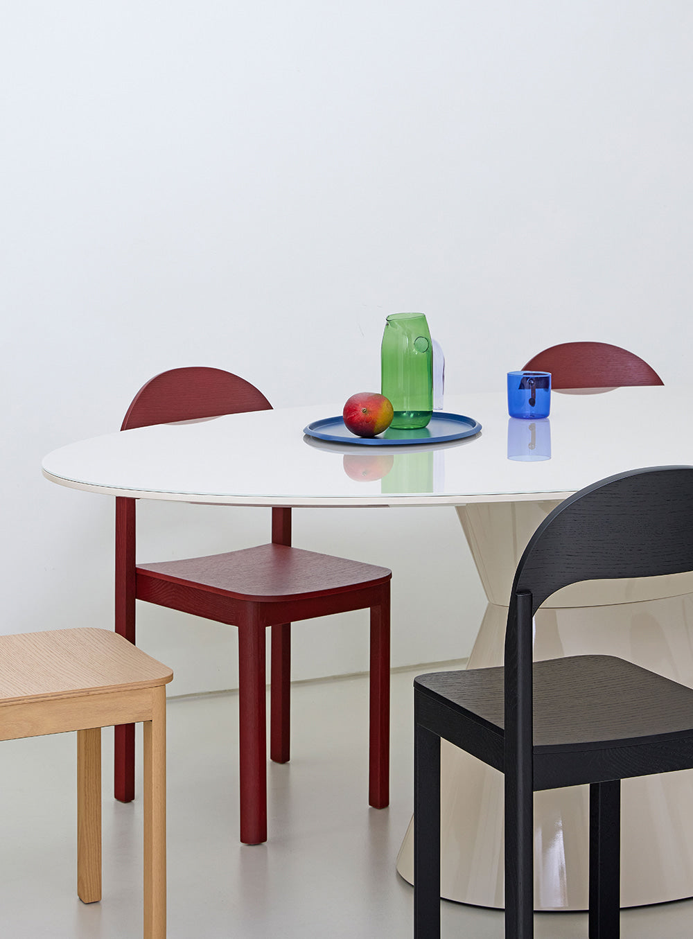 Flare Gloss Table