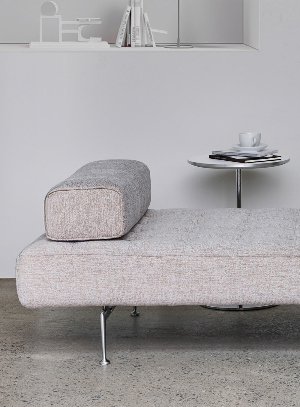 Otium Daybed Sofa | Fabric