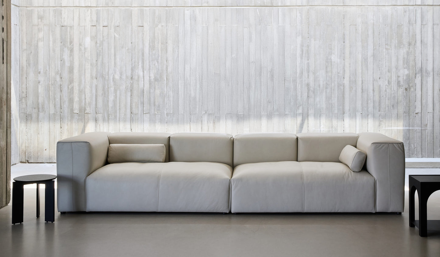 Plume Sofa | Leather